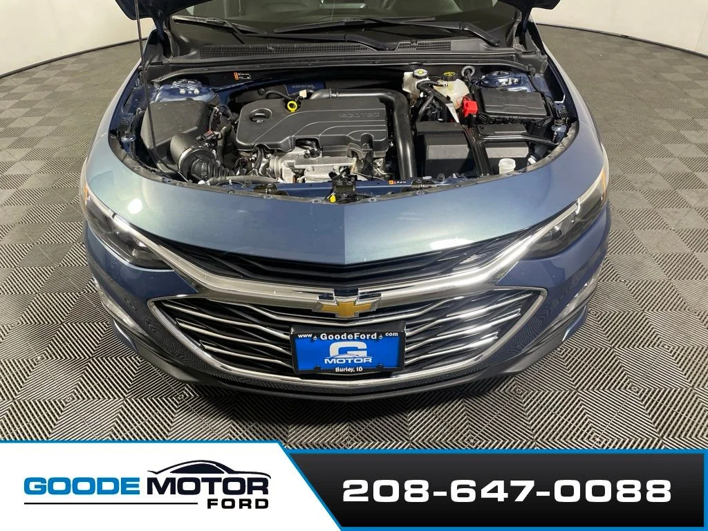 Used 2024 Blue Chevrolet LT image 25