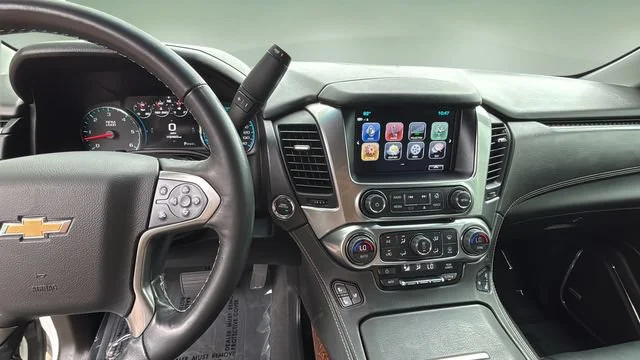 Used 2019 SUMMIT WHITE Chevrolet Premier image 11