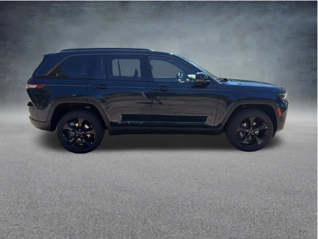 New 2027 Fathom Blue Pearl-Coat Paint Jeep Limited image 9