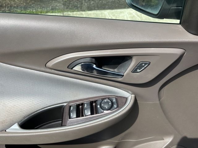 Used 2024 Gray Chevrolet LT image 13