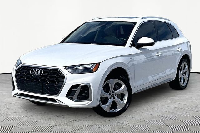 2022 Audi Q5 45 S line Premium Plus