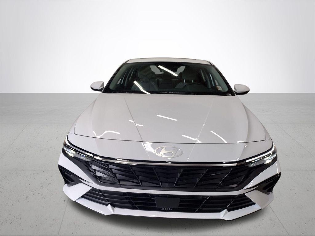New 2026 White Hyundai Limited image 3