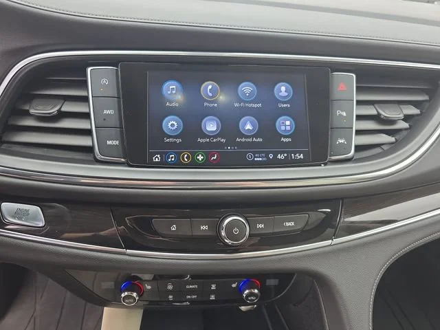 Used 2022 Summit White Buick Essence image 19