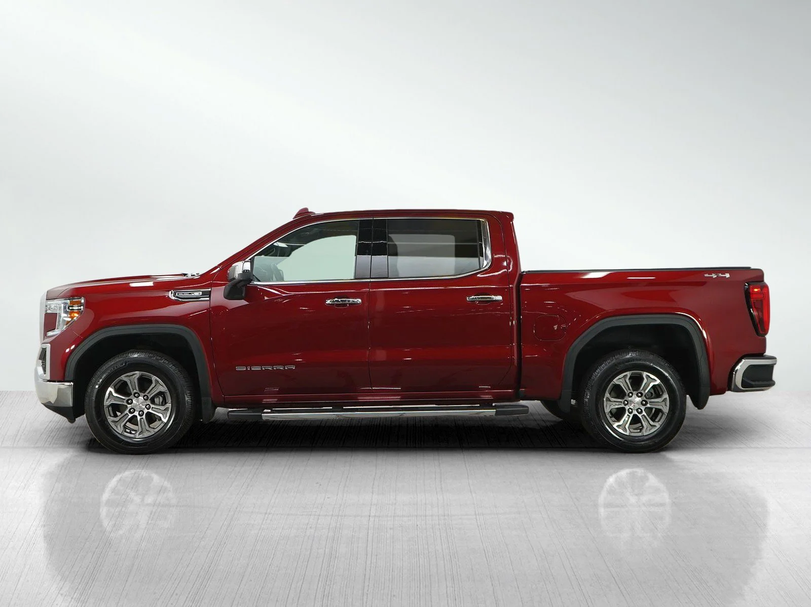 Used 2019 GMC Sierra 1500 SLT with VIN 3GTU9DED5KG236961 for sale in Roseville, Minnesota