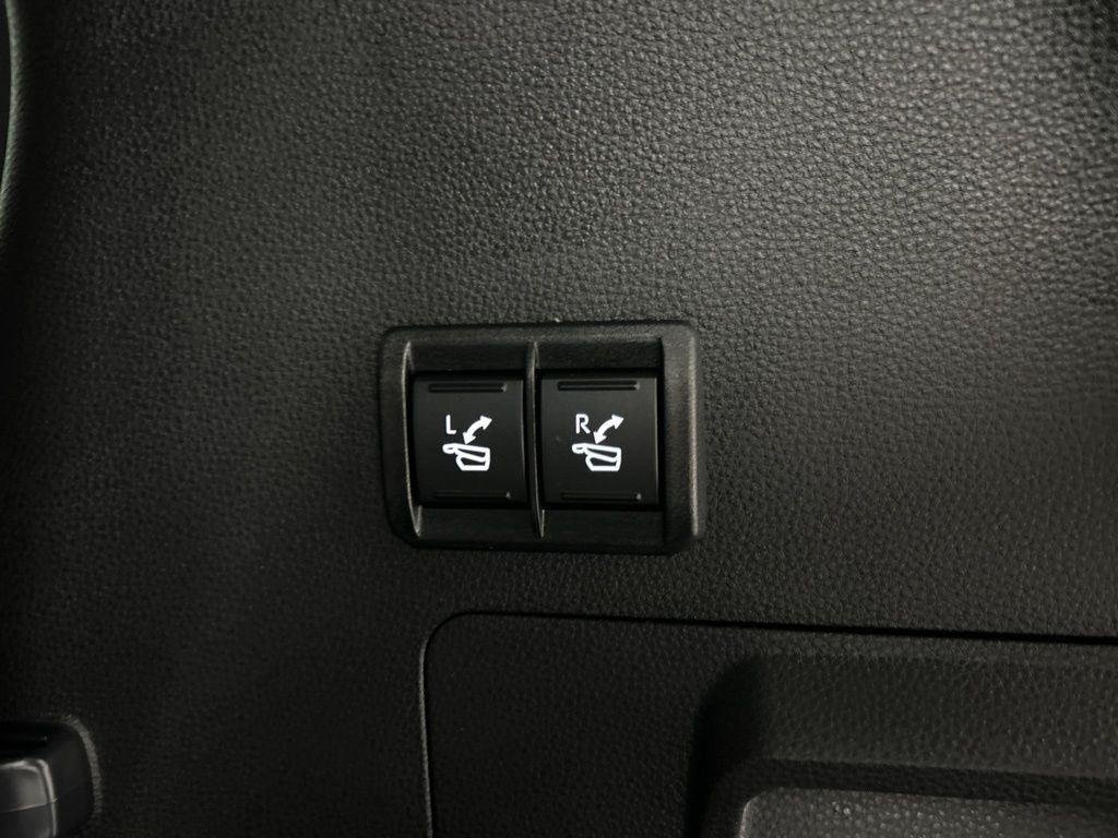 Used 2026 Magnetic Gray Metallic Toyota Platinum image 23
