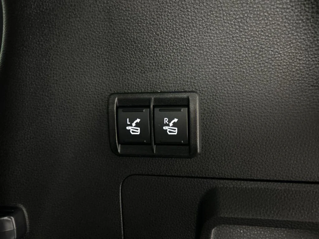 Used 2026 Magnetic Gray Metallic Toyota Platinum image 23