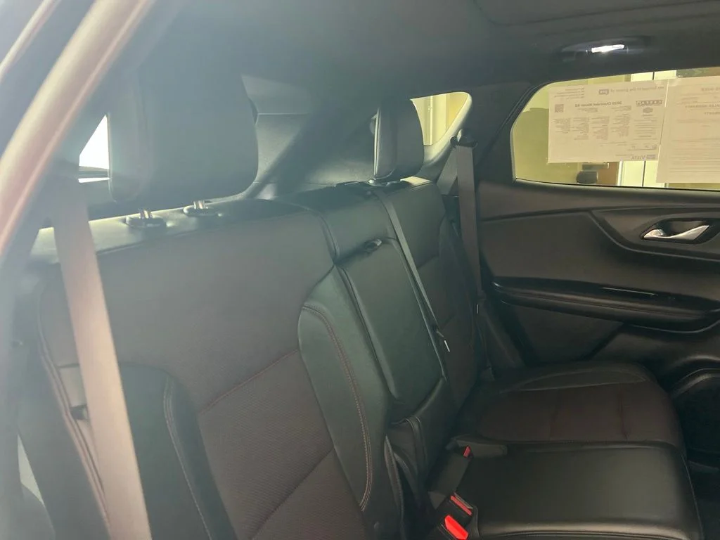 Used 2020 Black Chevrolet RS image 28