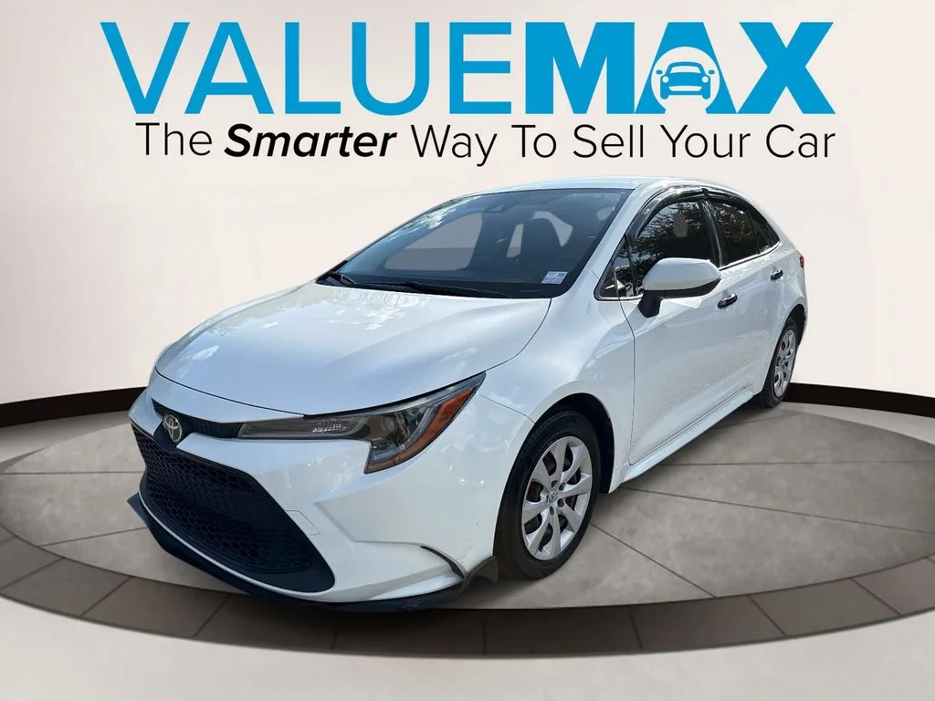 Used 2021 White Toyota LE image 7