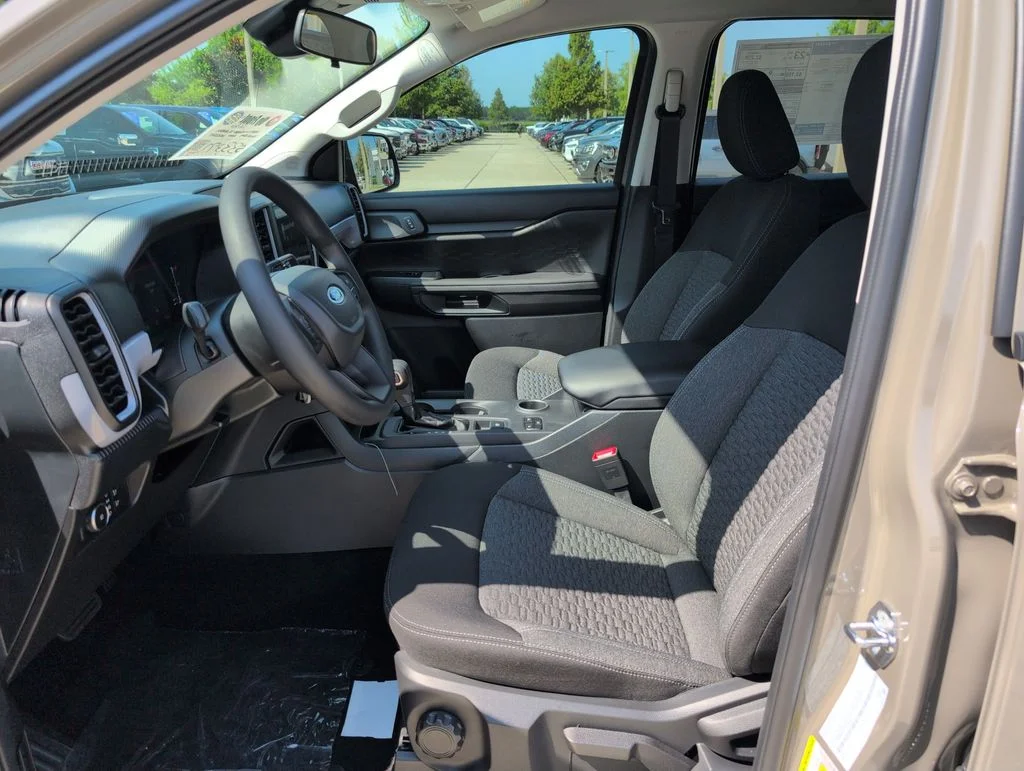 New 2026 Gray Ford XL image 5