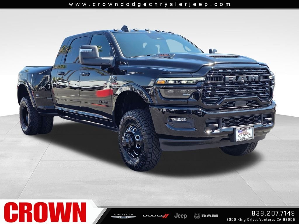 New 2026 Diamond Black Crystal Pearl-Coat Exterior Paint RAM Limited image 3