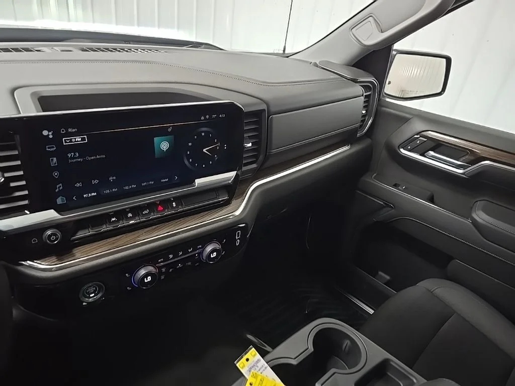 Used 2023 Blue Chevrolet LT image 25