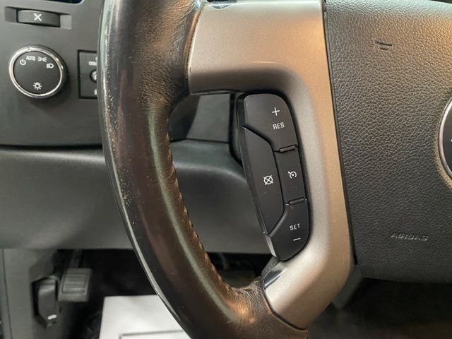 Used 2013 Black Chevrolet LT image 27
