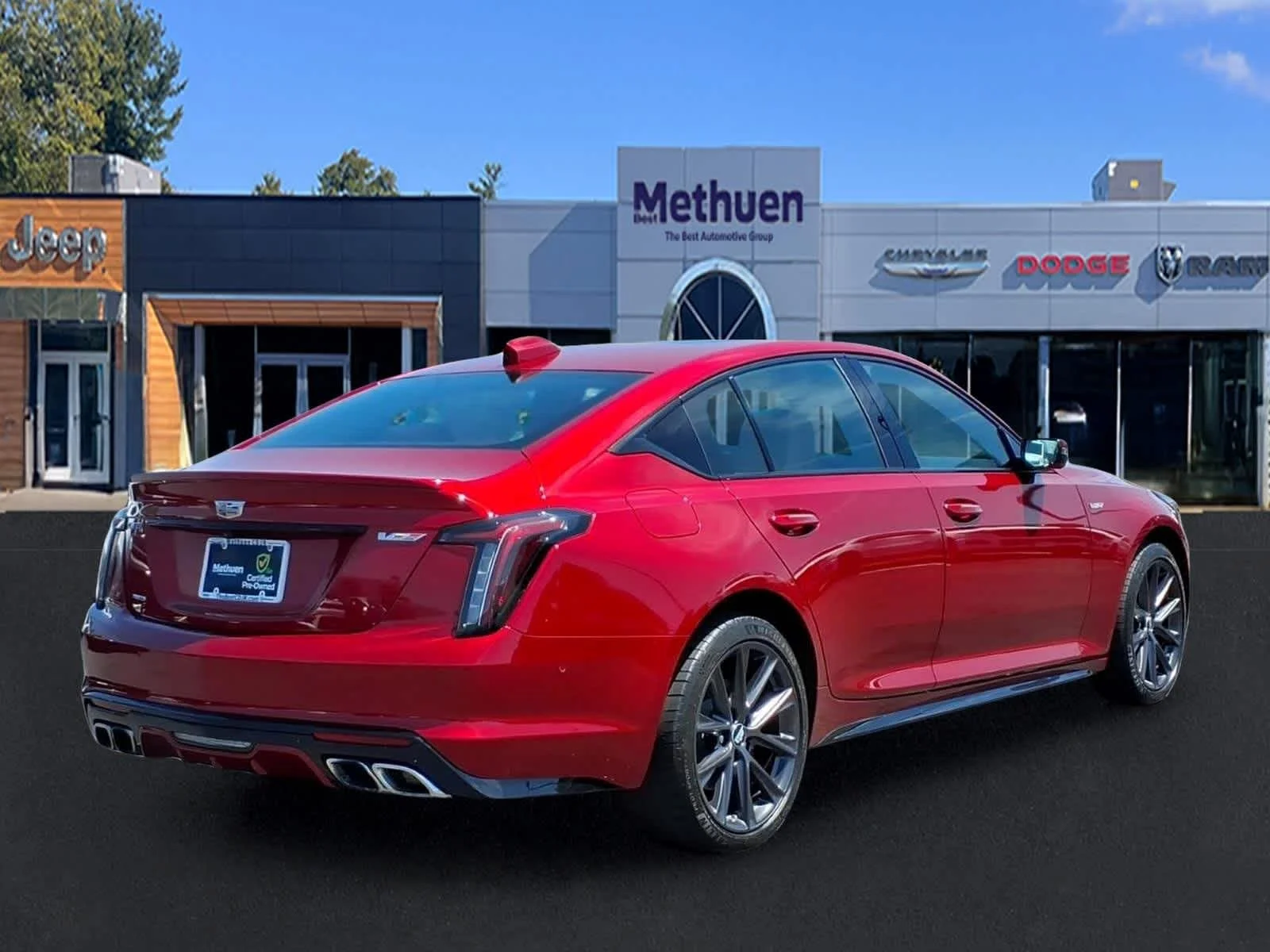 Used 2025 Radiant Red Tintcoat Cadillac  image 4