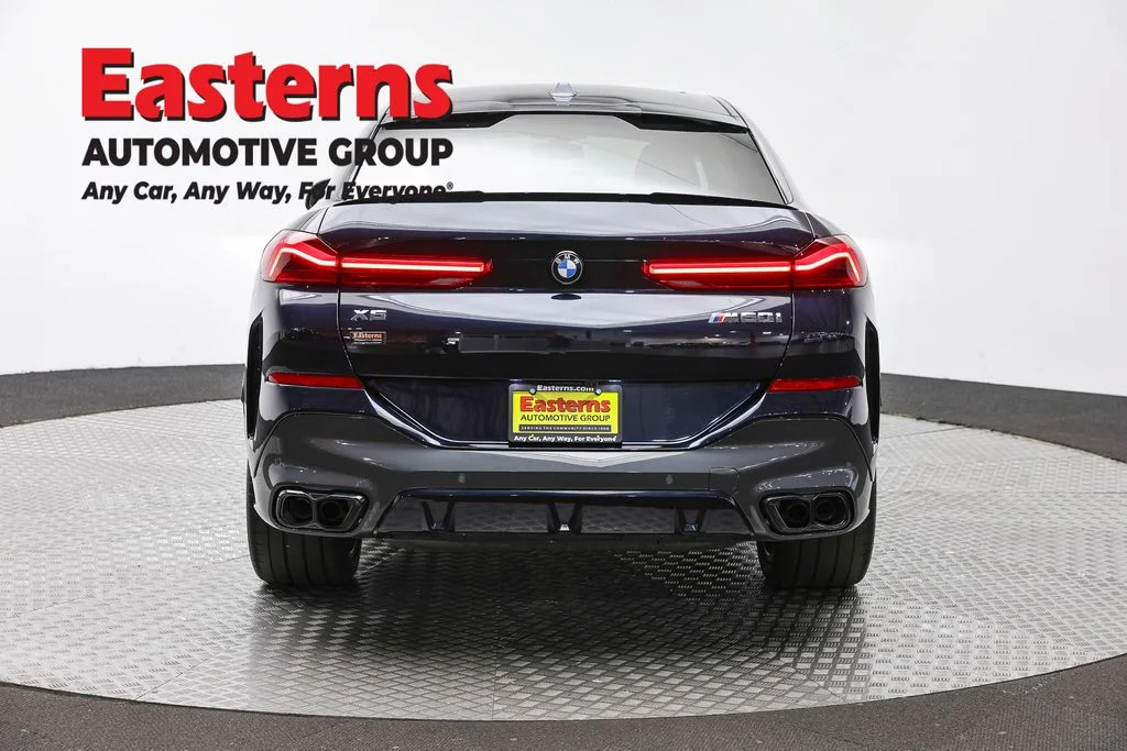 Used 2025 Black BMW M60i image 6