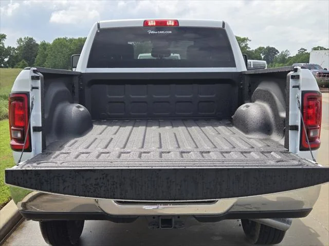 New 2026 Bright White Clear-Coat Exterior Paint RAM TRADESMAN image 7