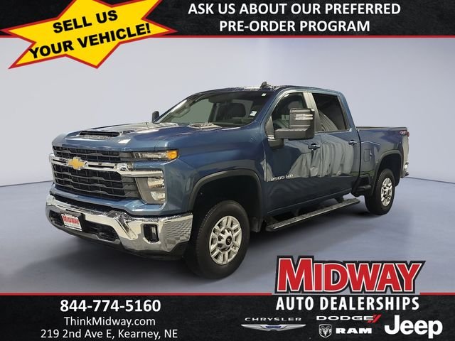 2025 Chevrolet Silverado HD LT 4WD Crew Cab Standard Box's photo