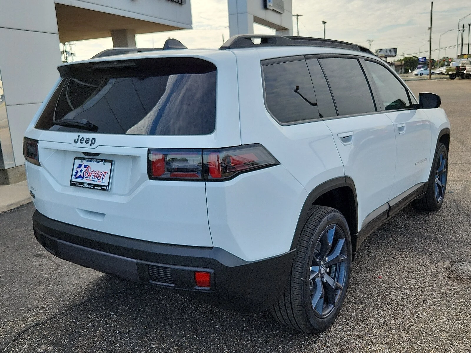 New 2026 White Jeep LAREDO 4X4 image 5