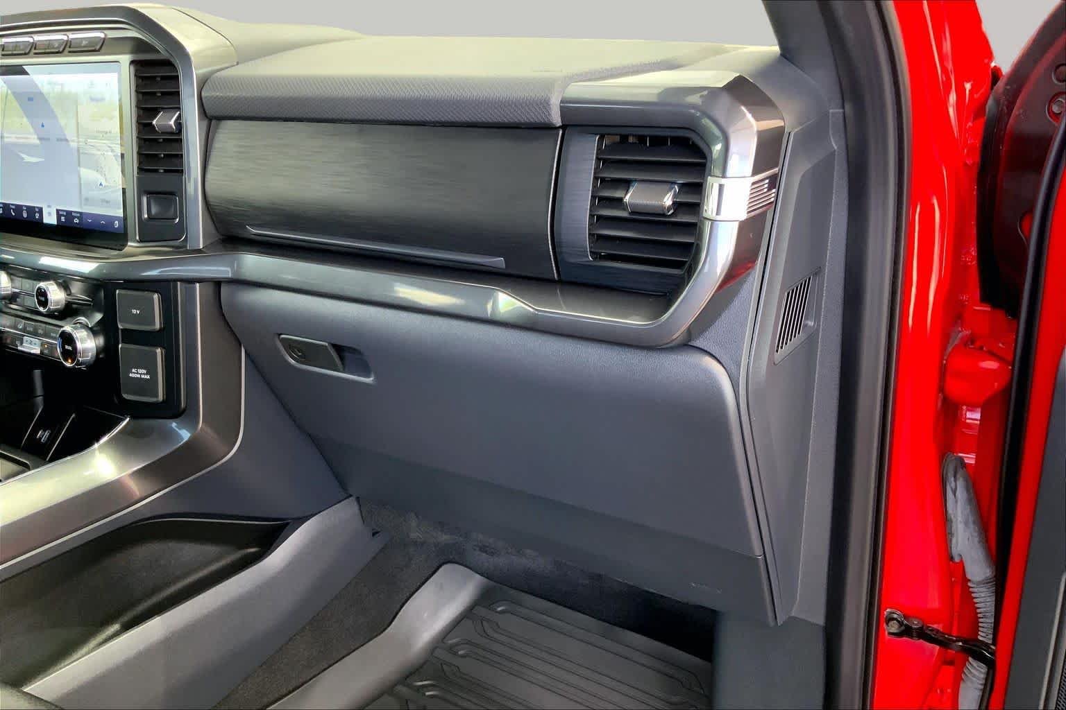 Used 2023 Race Red Ford XLT image 19