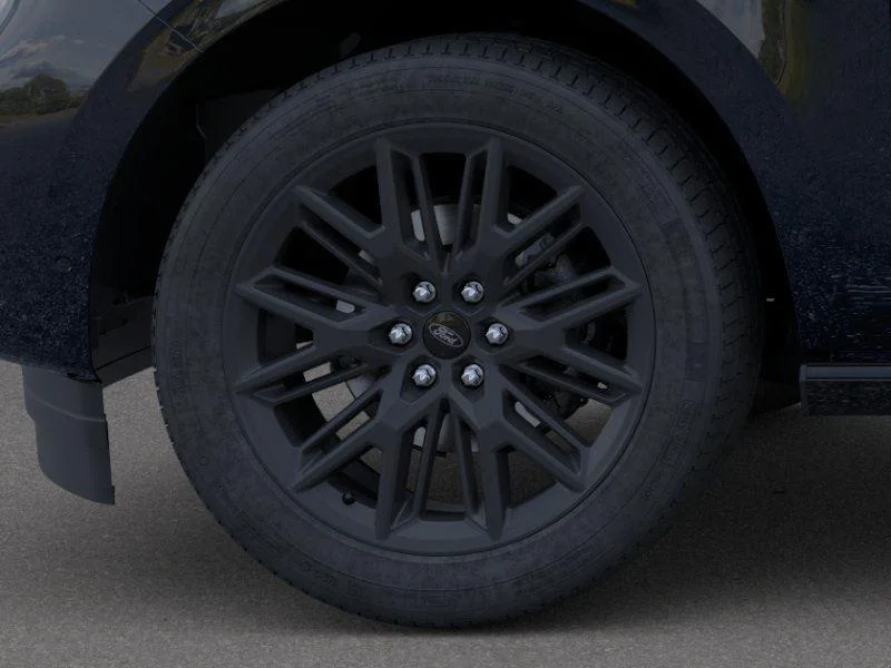 New 2026 Agate Black Metallic FORD Platinum® image 19