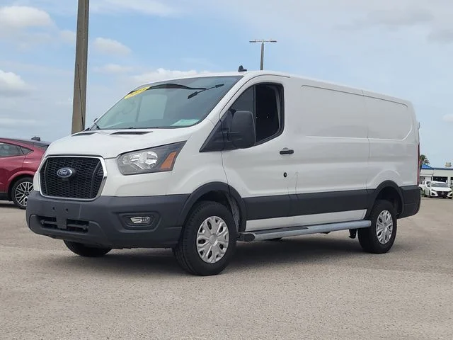 Used 2023 White Ford Base image 32