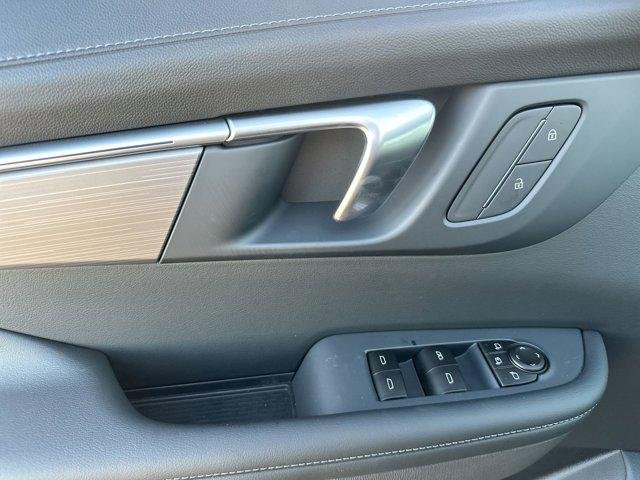2026 Buick Enclave Preferred - Photo 13