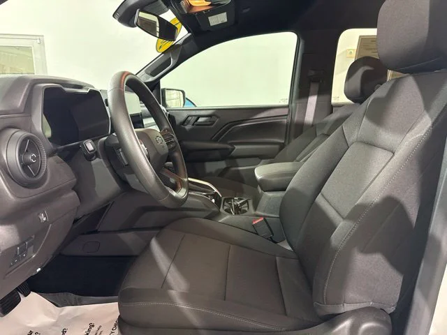 Used 2024 White Chevrolet Trail Boss image 14