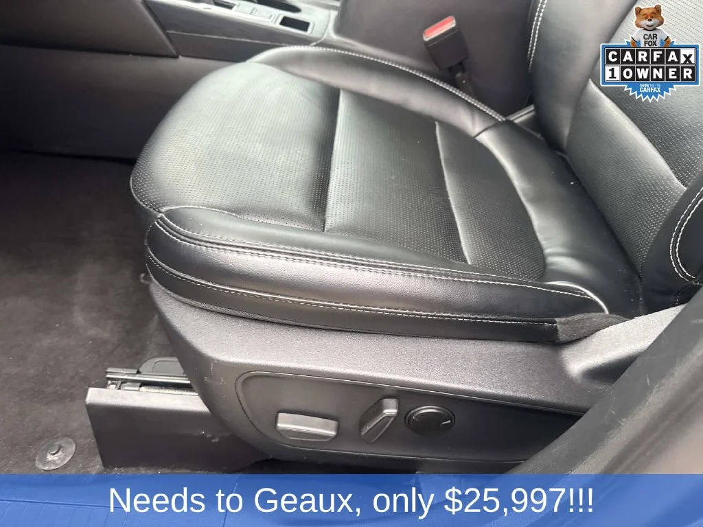 Used 2025 Gray Ford Platinum image 27