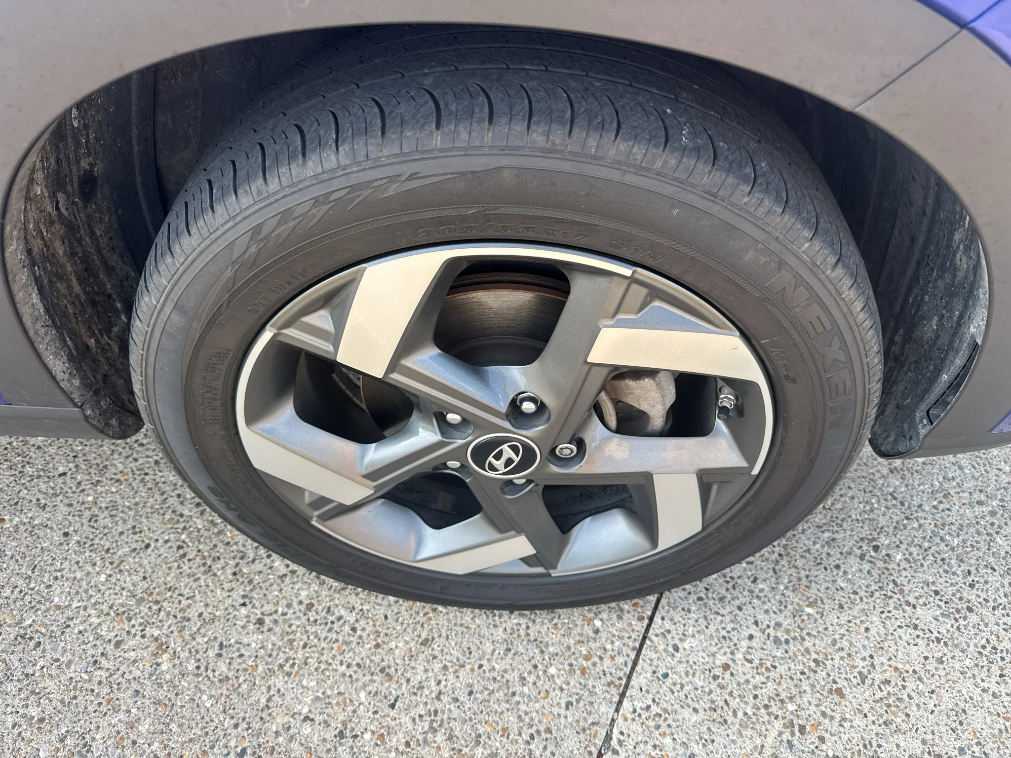 Used 2024 Intense Blue Hyundai SEL image 3