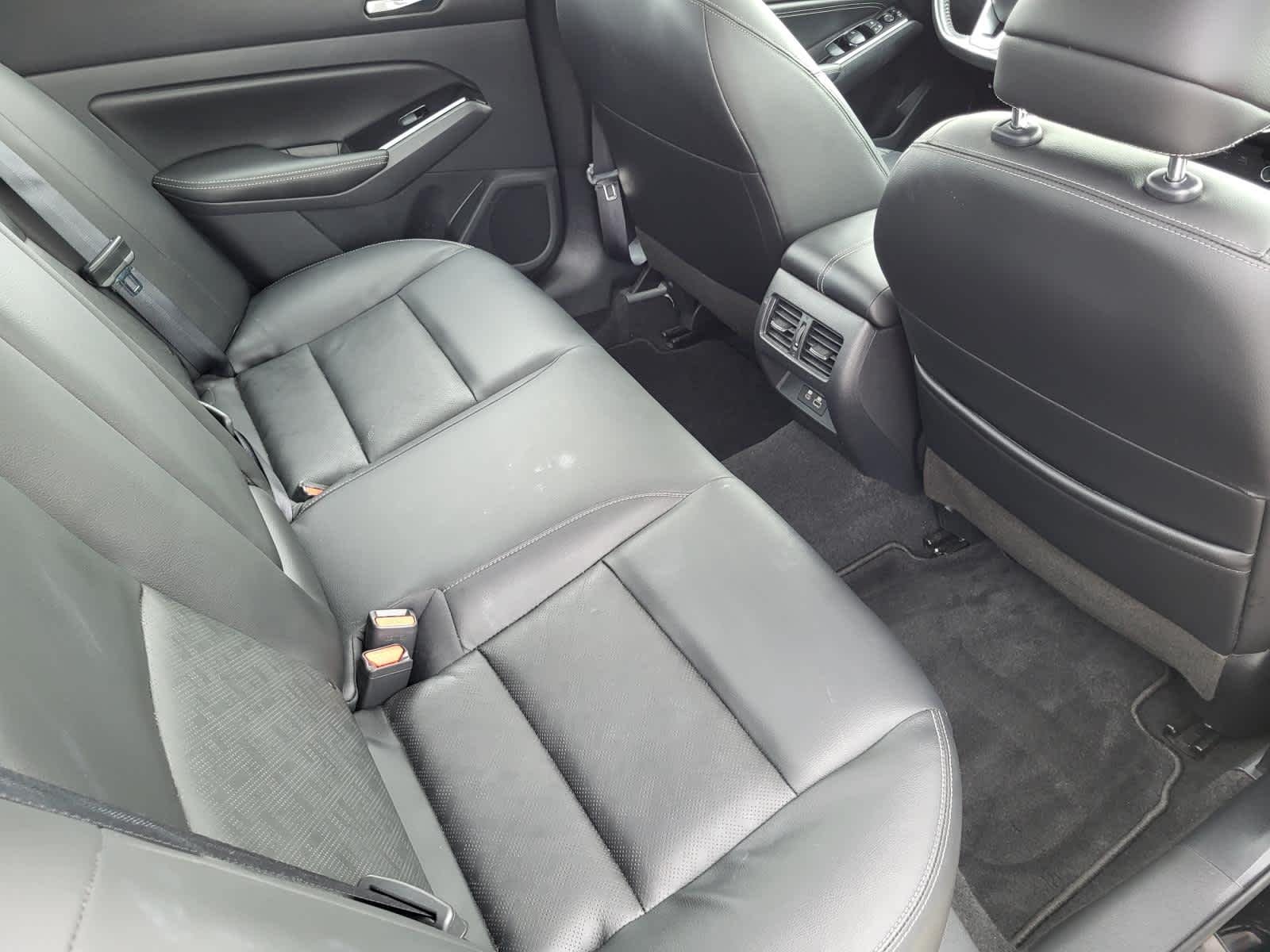Used 2023 Super Black Nissan 2.5 SL image 11
