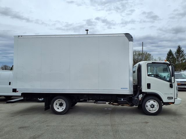 New 2025 Arc White Chevrolet 1WT image 4