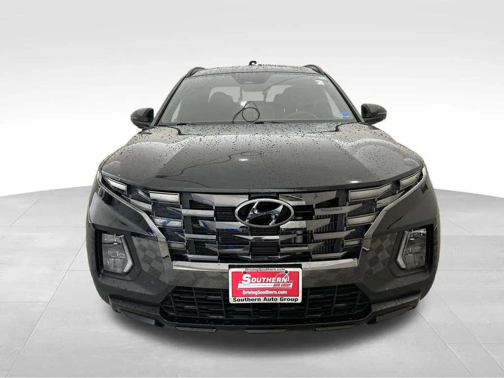 Used 2024 Black Hyundai NIGHT image 10