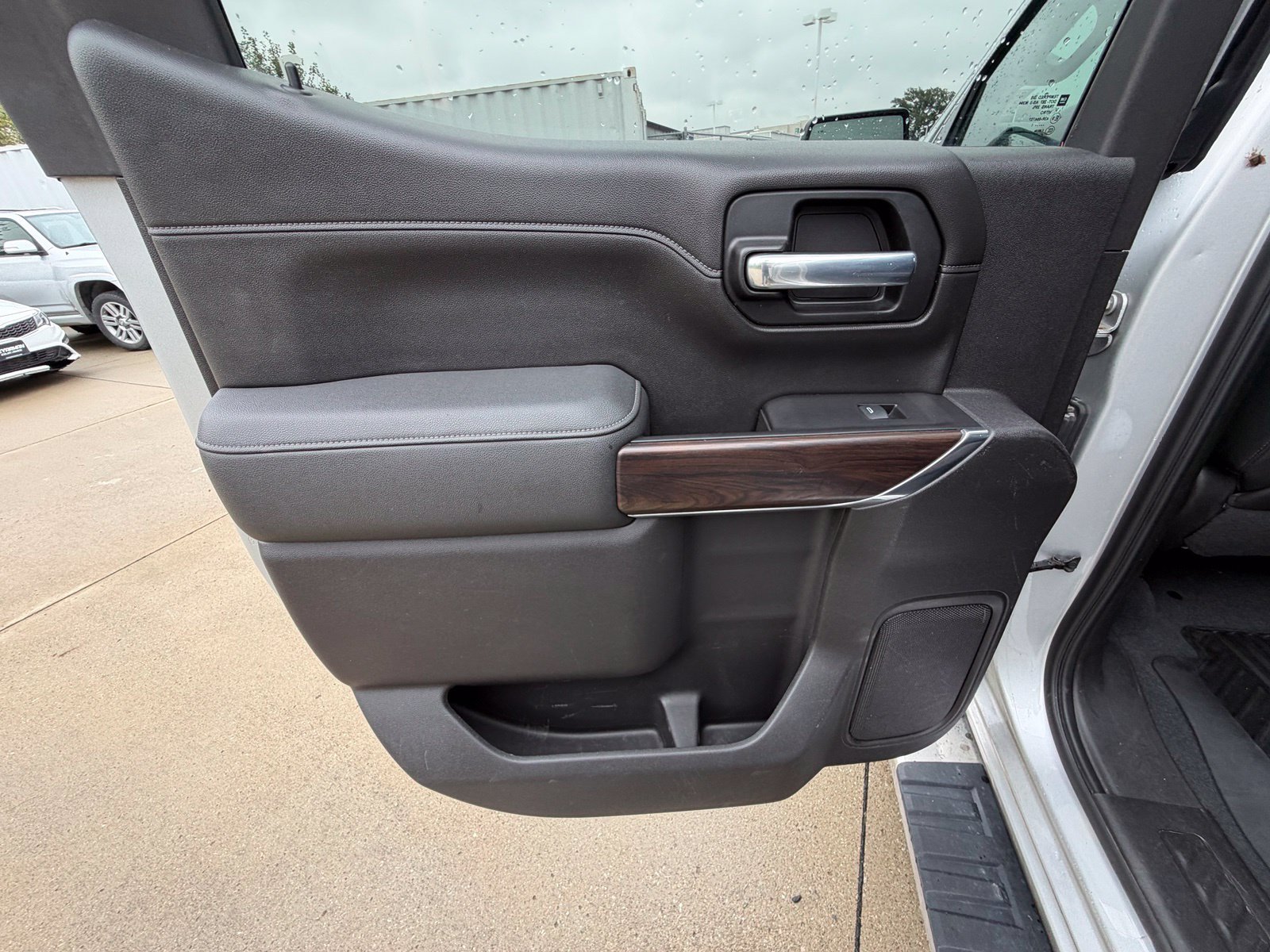 Used 2021 Silver GMC SLT image 13