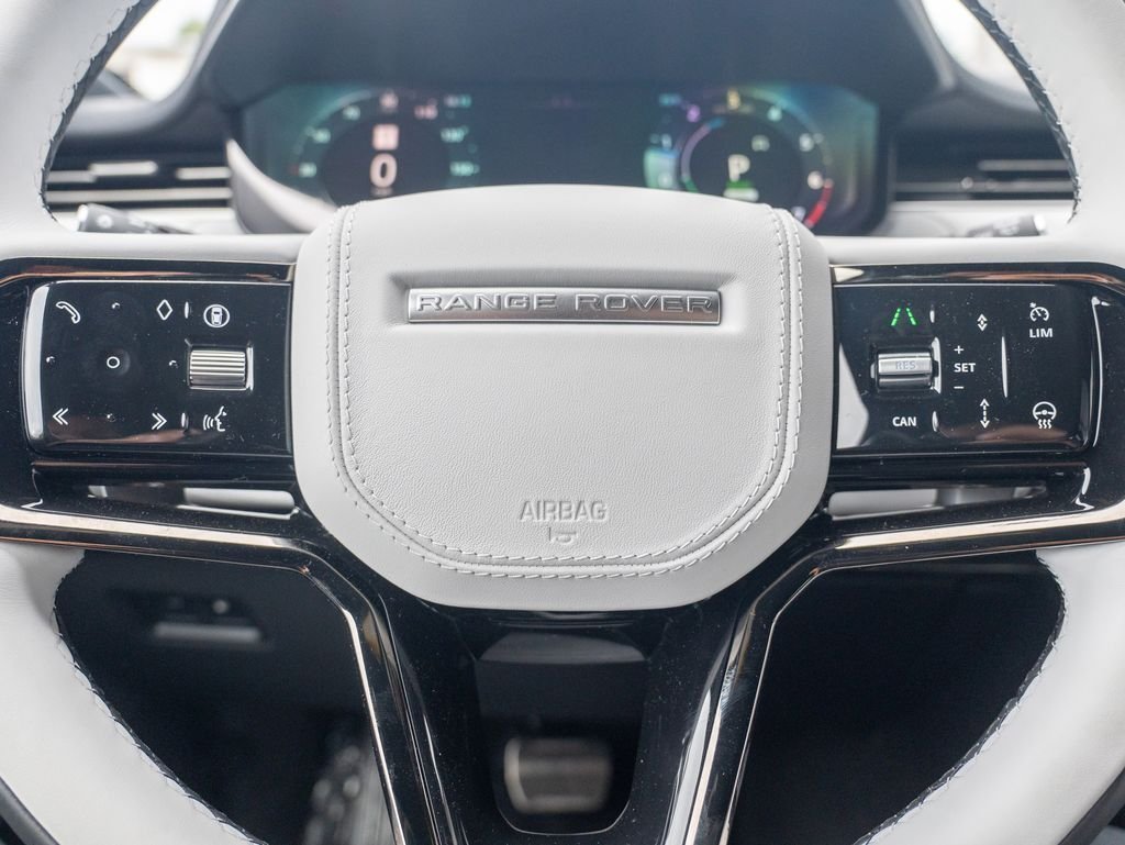 New 2026 Carpathian Grey LAND ROVER Dynamic SE image 14