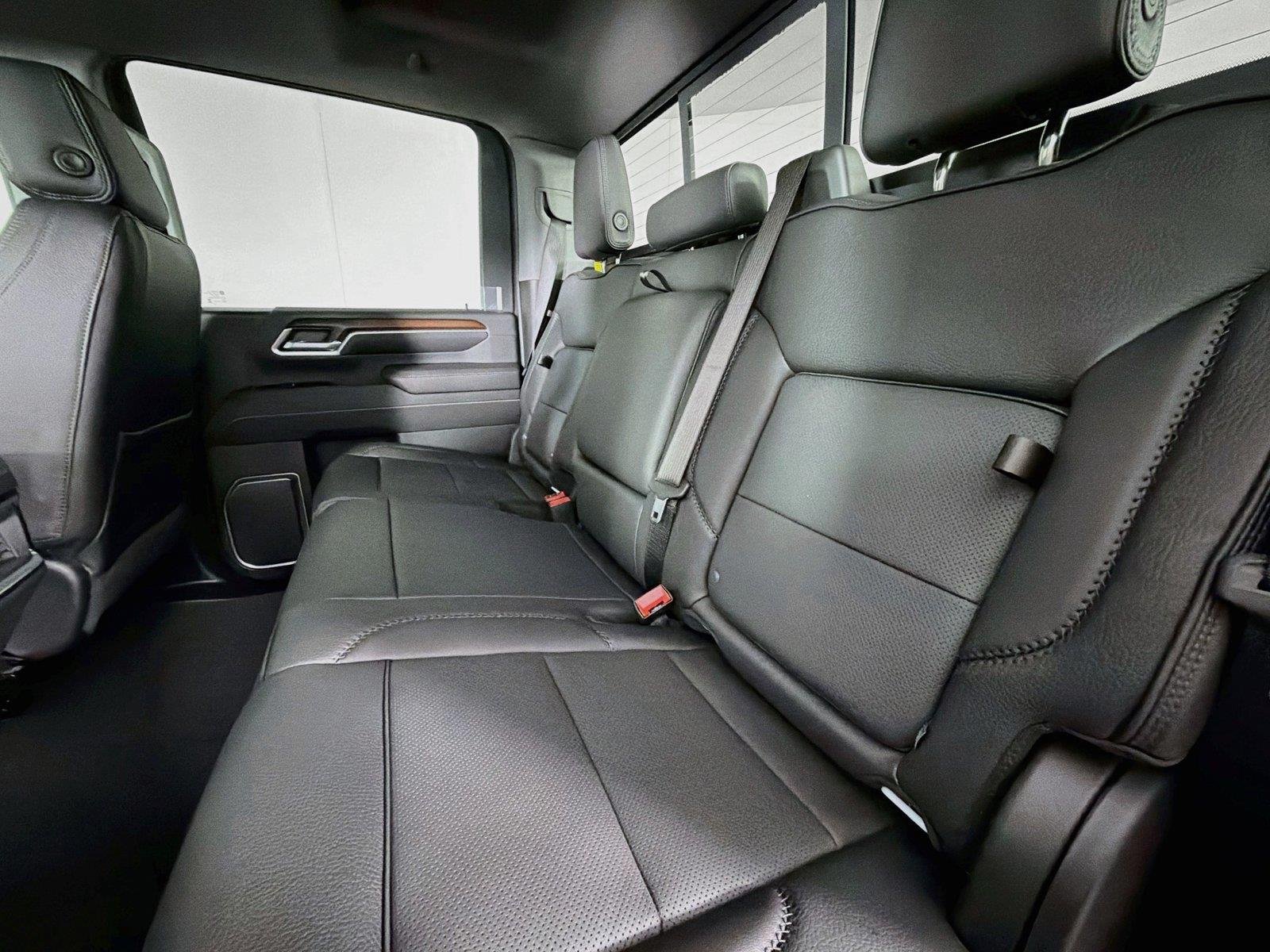 2026 GMC Sierra 2500HD Denali - Photo 26