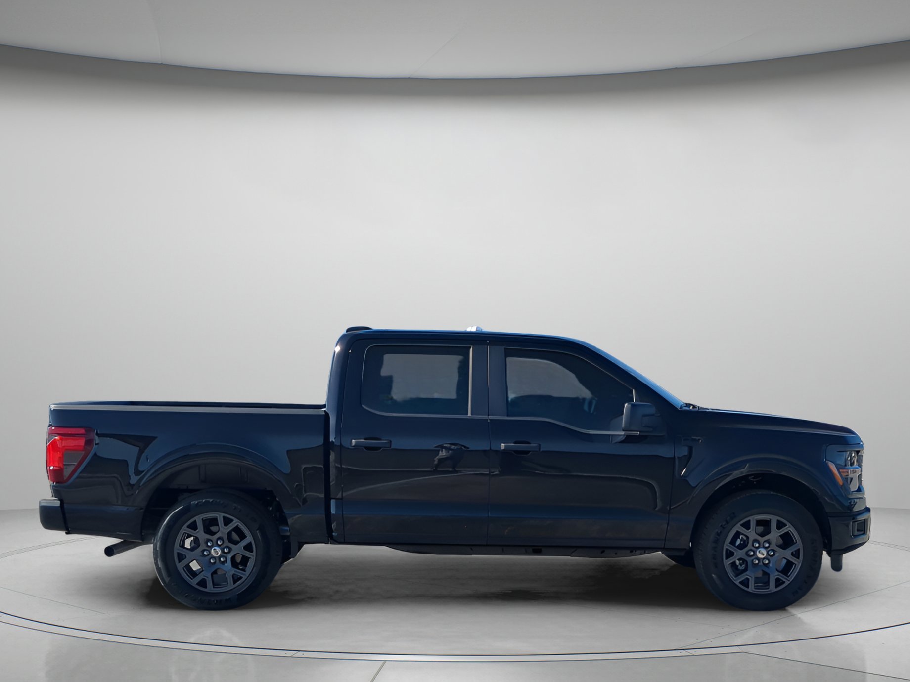New 2026 Agate Black Metallic Ford STX Crew Cab Pickup image 36