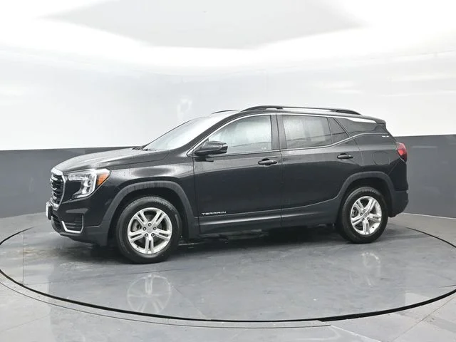 Certified Used 2023 Ebony Twilight Metallic GMC SLE image 4