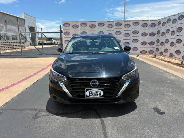 Used 2024 Super Black Nissan SV image 3