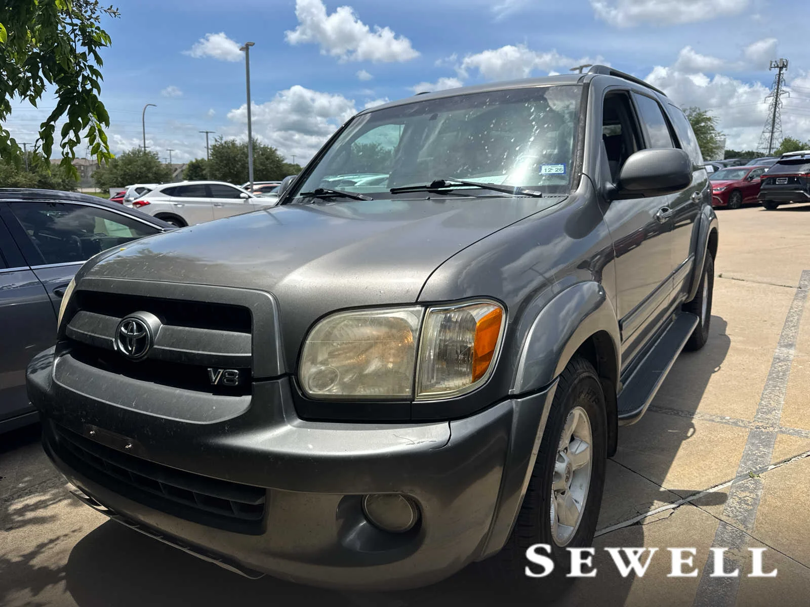 2007 Toyota Sequoia SR5's photo