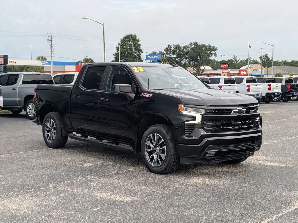 Used 2023 Black Chevrolet RST image 7