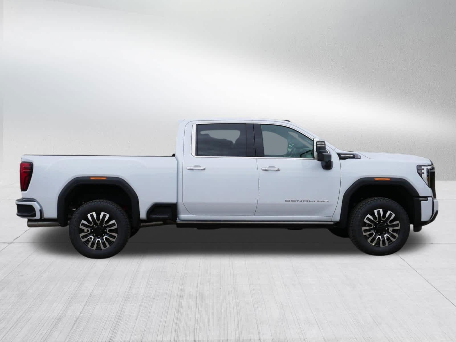 2026 GMC Sierra 2500HD Denali Ultimate - Photo 6
