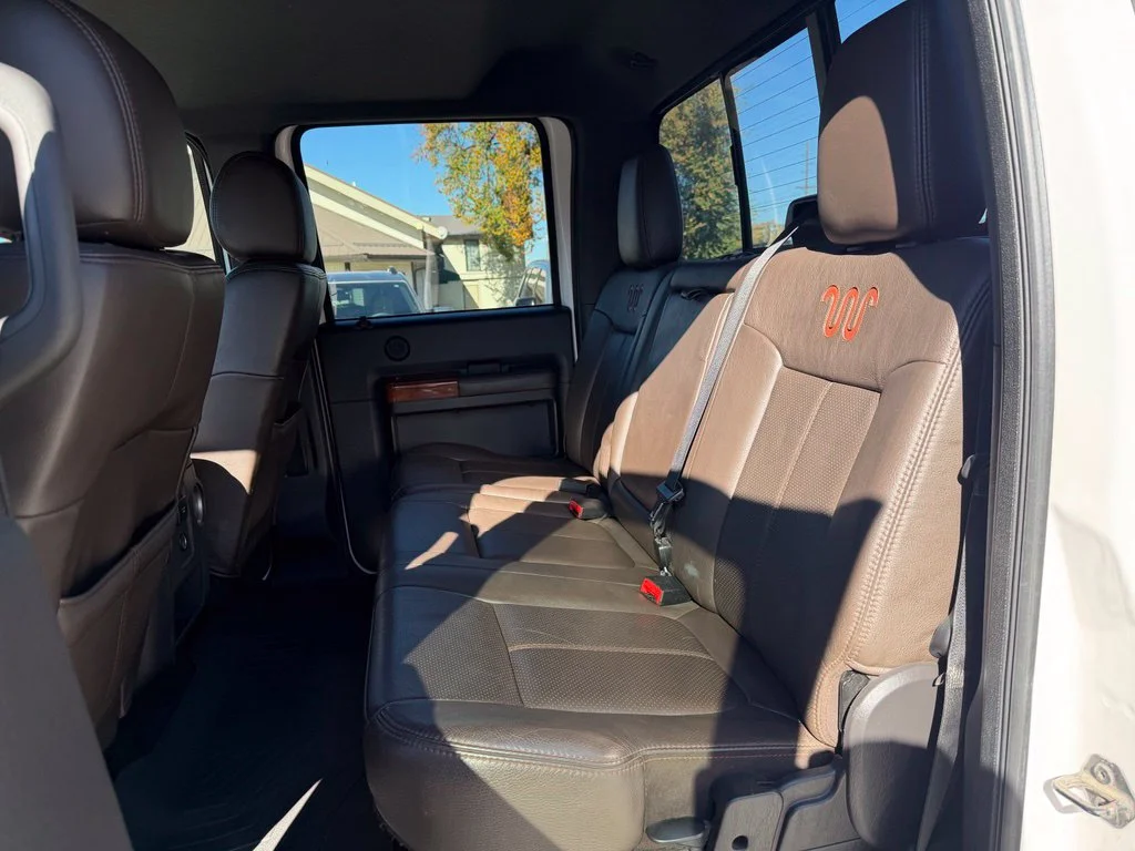 Used 2015 White Ford King Ranch image 19