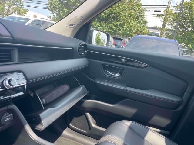 Used 2024 Crystal Black Pearl Honda Touring image 33
