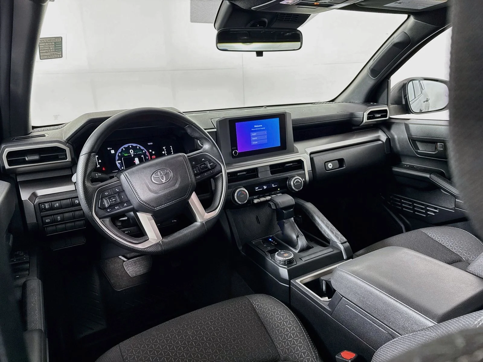 Certified Used 2025  Toyota SR5 image 18