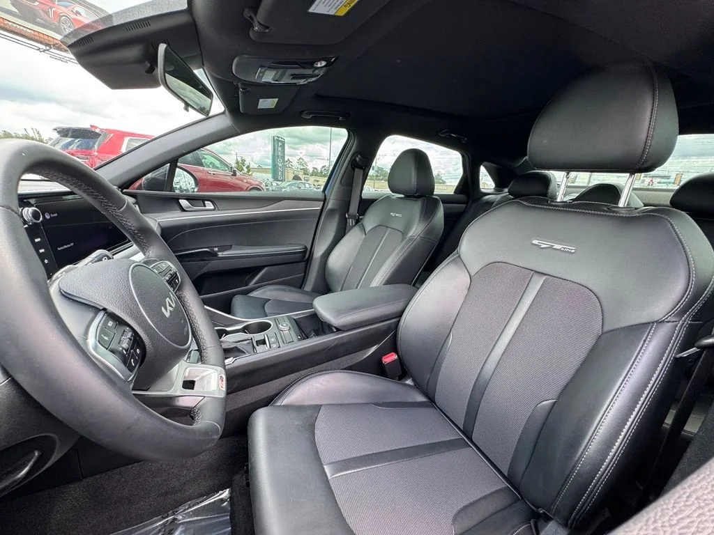 Used 2022 Blue Kia GT-Line image 15