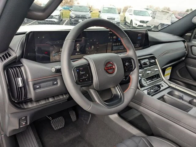 2025 Nissan Armada PRO-4X - Photo 11