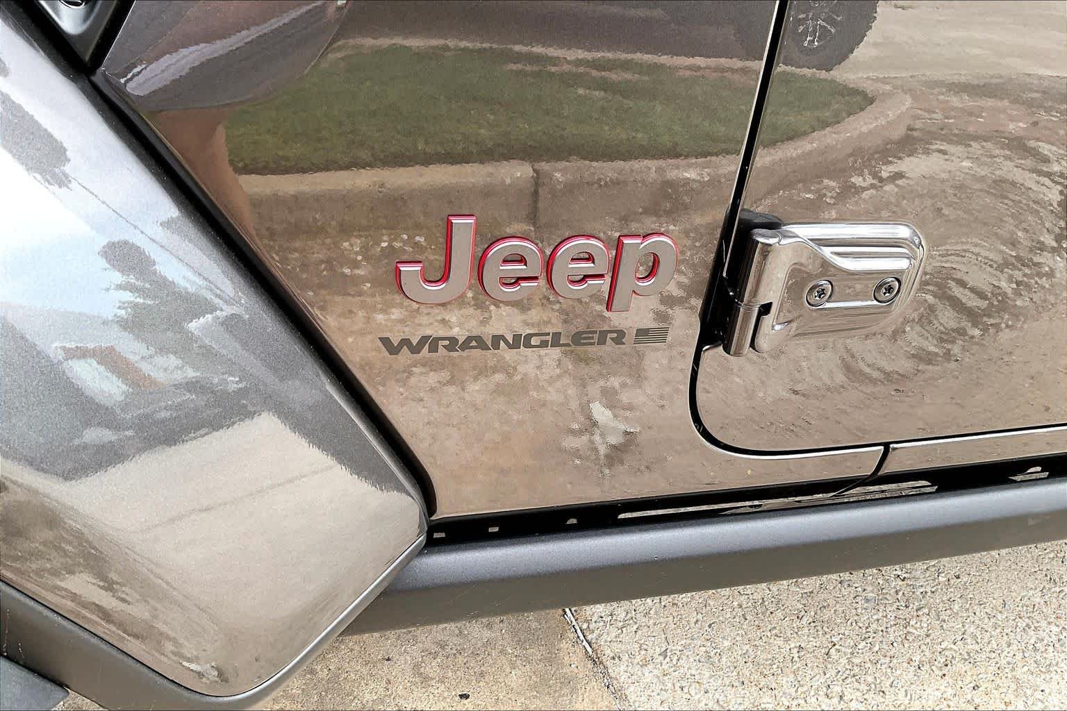 New 2026 Granite Crystal Metallic Clearcoat Jeep Rubicon X image 15
