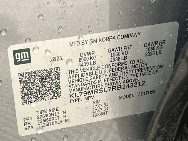 Used 2024 Gray Chevrolet LT image 11