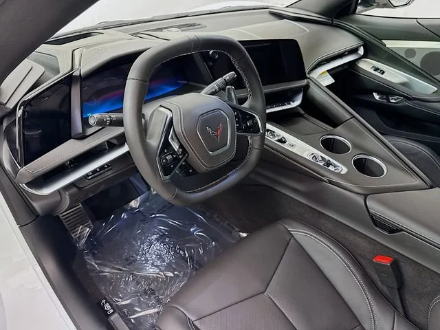 New 2026 Arctic White Chevrolet 2LT image 11