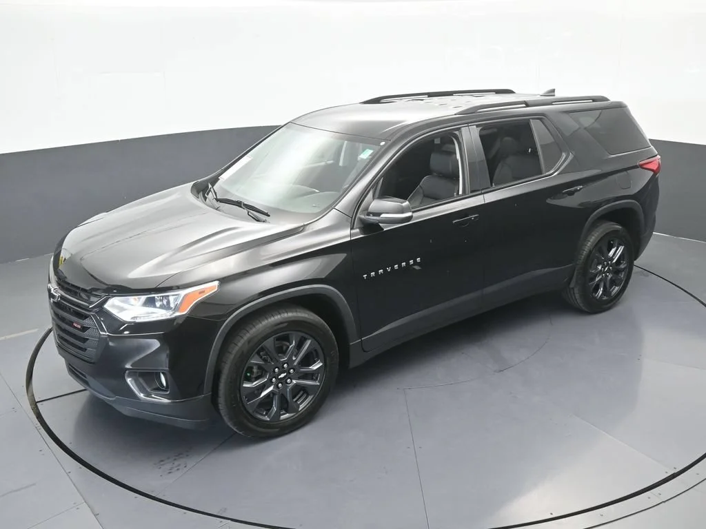 Used 2021 Mosaic Black Metallic Chevrolet RS image 59