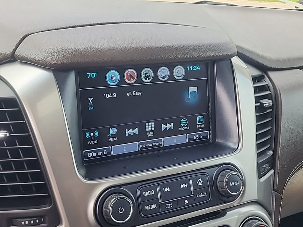 Used 2018 SILVER ICE METALLIC Chevrolet LT image 10